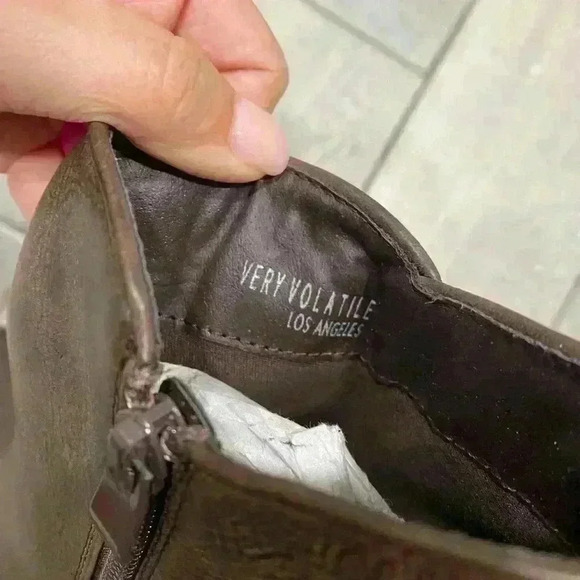 Very Volatile Whitby Boots Size 8.5 - Picture 5 of 6